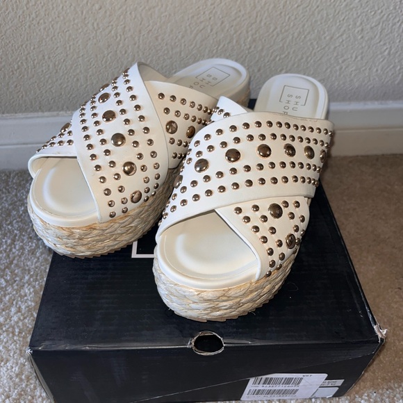 ShuShop Women's White Studded Platform Sandals - Picture 6 of 7